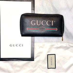GUCCI Wallet, Dust Bag, + Shopper